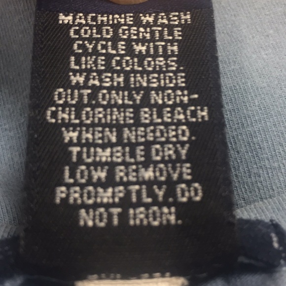 🔥 MARK DOWN GAP Sleeveless Top - Picture 5 of 5